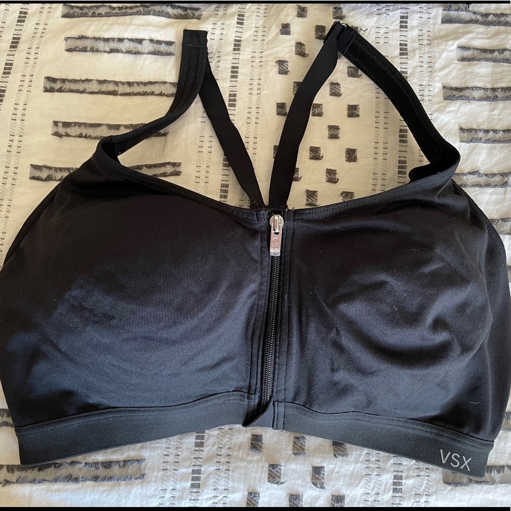 Knockout Victoria Secret Sports Bra